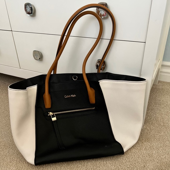 Calvin Klein Bags Calvin Klein Saffiano Leather Tote Bag Poshmark